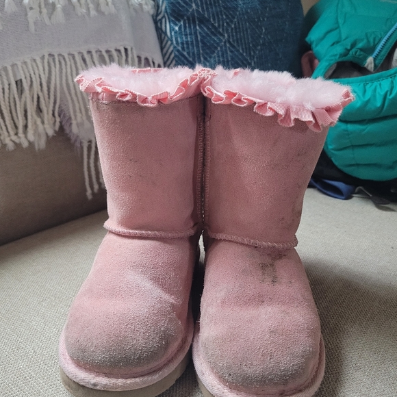 Girl uggs - Picture 2 of 7